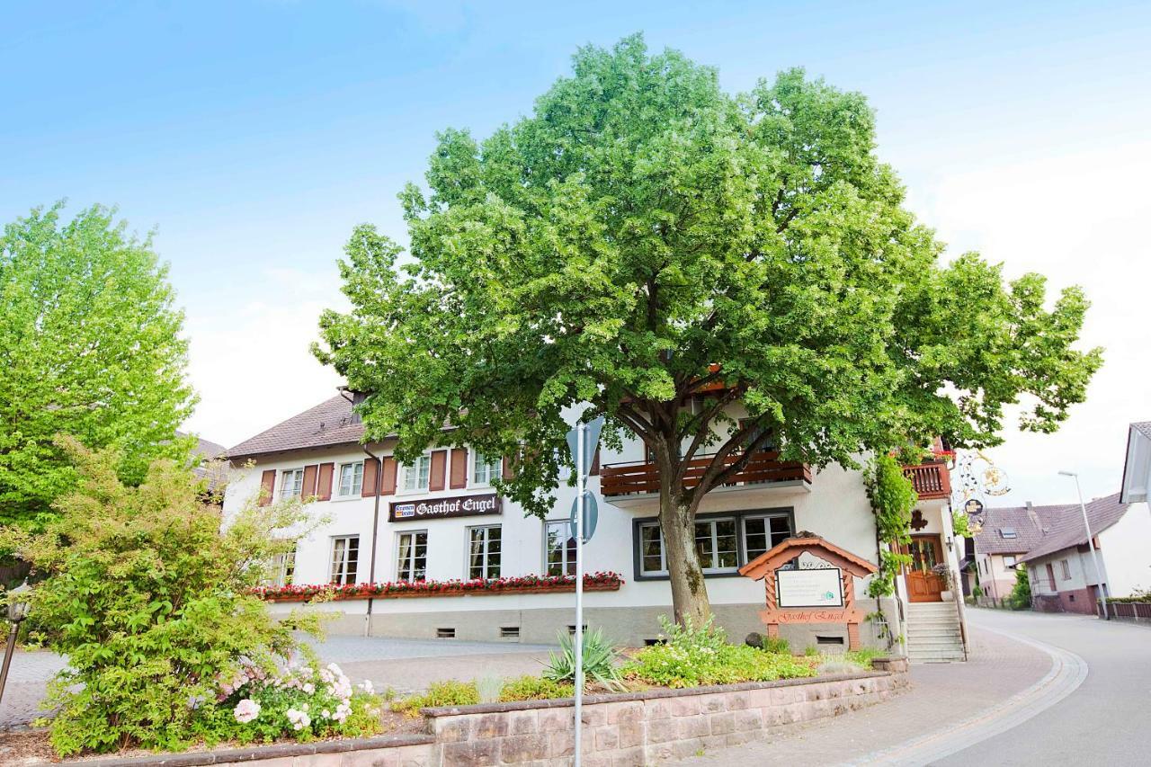 Hotel Gasthof Engel Appenweier Exteriör bild